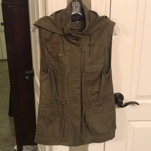Love Tree Cargo Jacket/Vest Size L (boutique)
